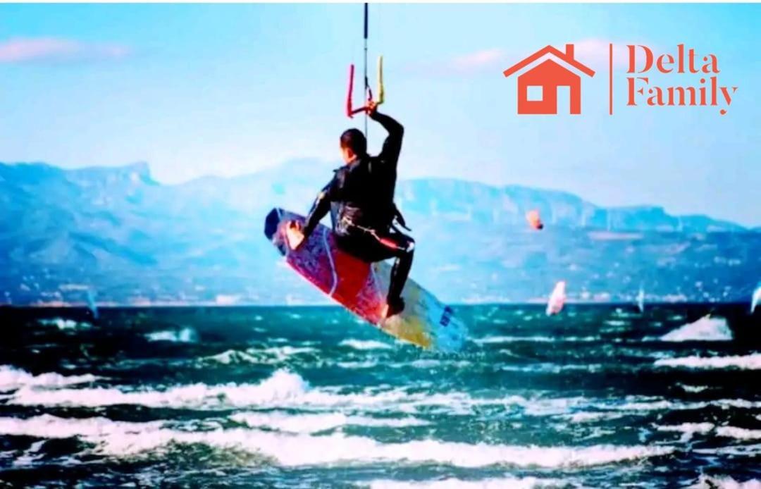 شقة Deltafamily ¡ Barbacoa,Piscina, Wifi Chromecast !! Els Muntells المظهر الخارجي الصورة